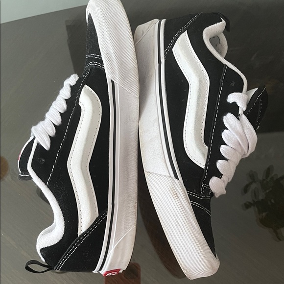 Vans Knu-Skool Black True White Sneakers VN0009QC6BT1 - Picture 7 of 10